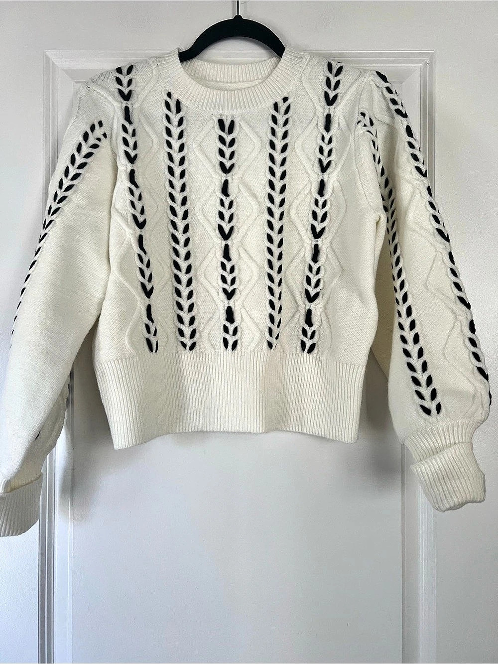 Commense Binding Cinched Twist Sweater Geometric Knit Sweater in White NWOT